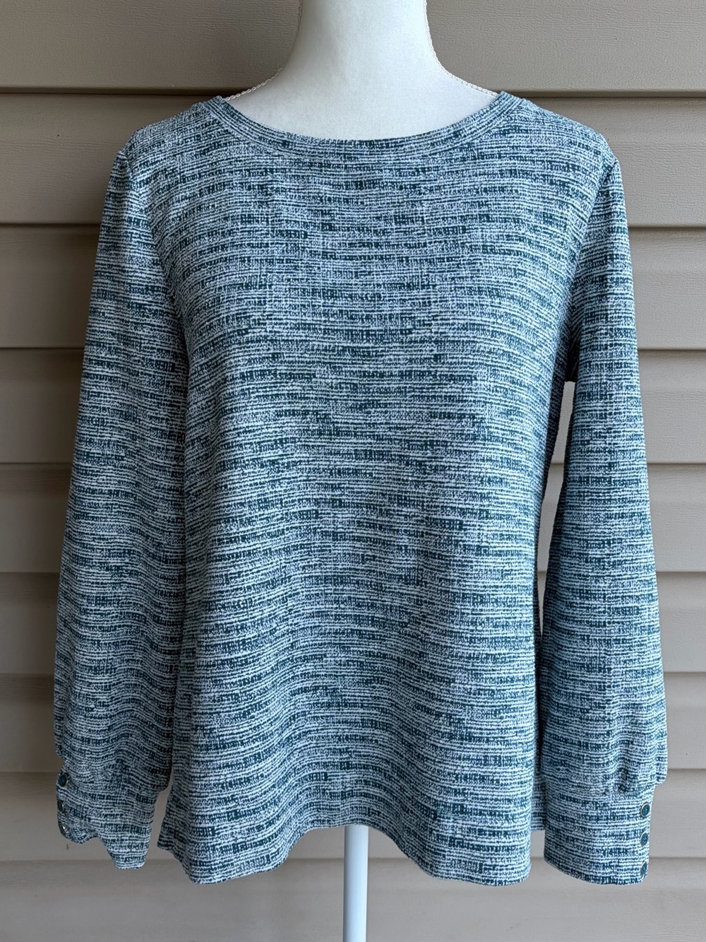 •Talbota• Textured Knit Long Sleeve Button Cuffs Pullover Top - Size Large